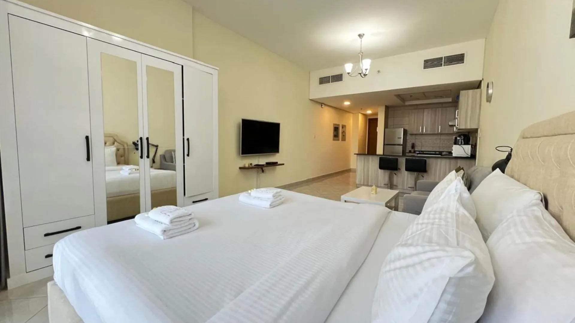 Apartment Airy Luxe Studio In Chaimaa-06 Dubai